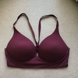 VS Victoria’s Secret Lightly Lined Plunge Bra 34D